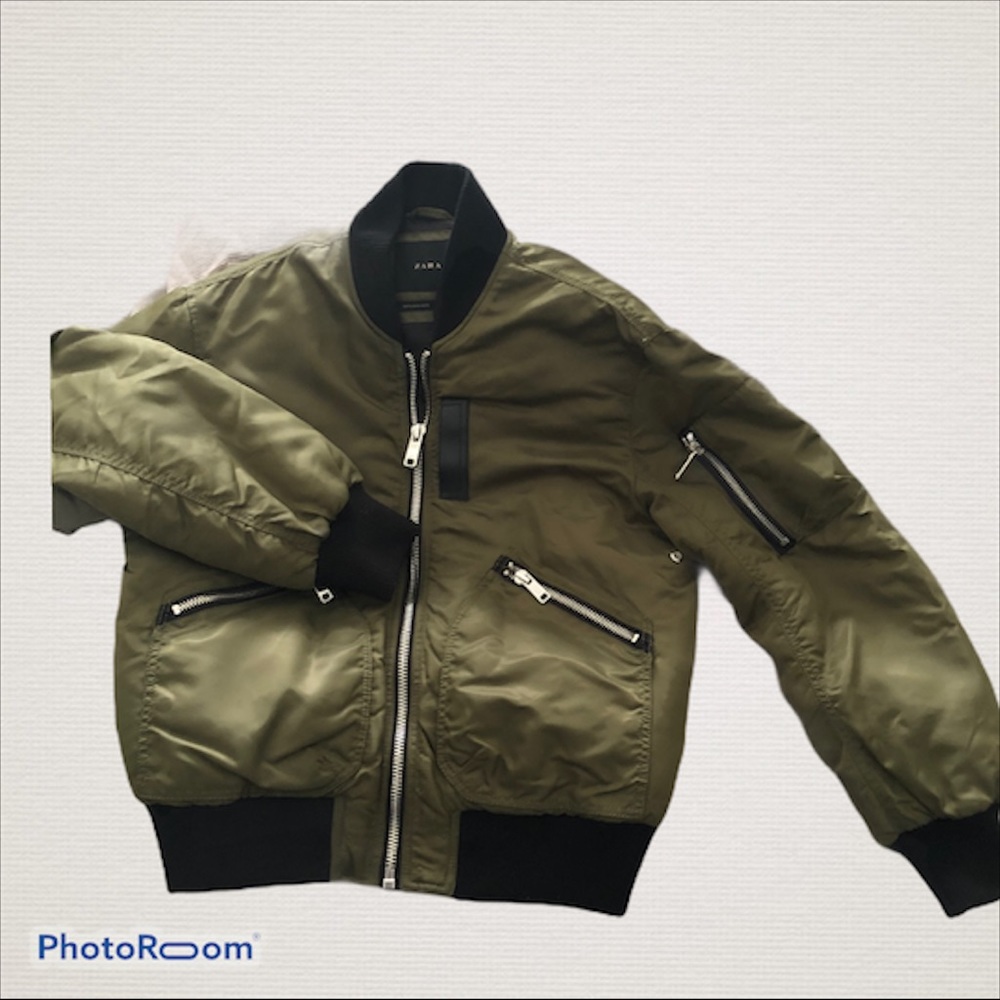 Zara Men Green Puffer Jacket Medium